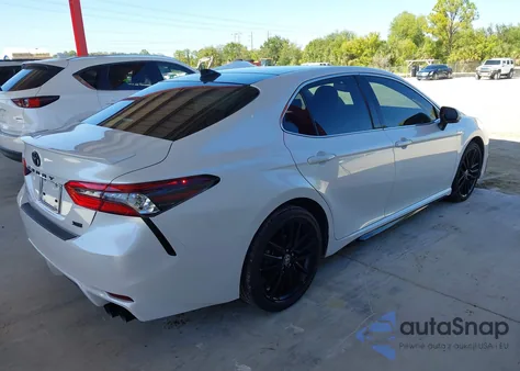 2022 Toyota Camry Xse z USA, uszkodzony, nr VIN 4T1K61AK7NU066909